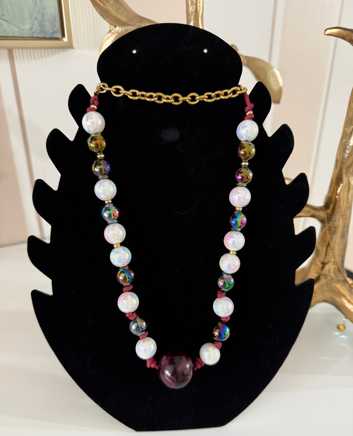 Collar AURORA CARMESÍ